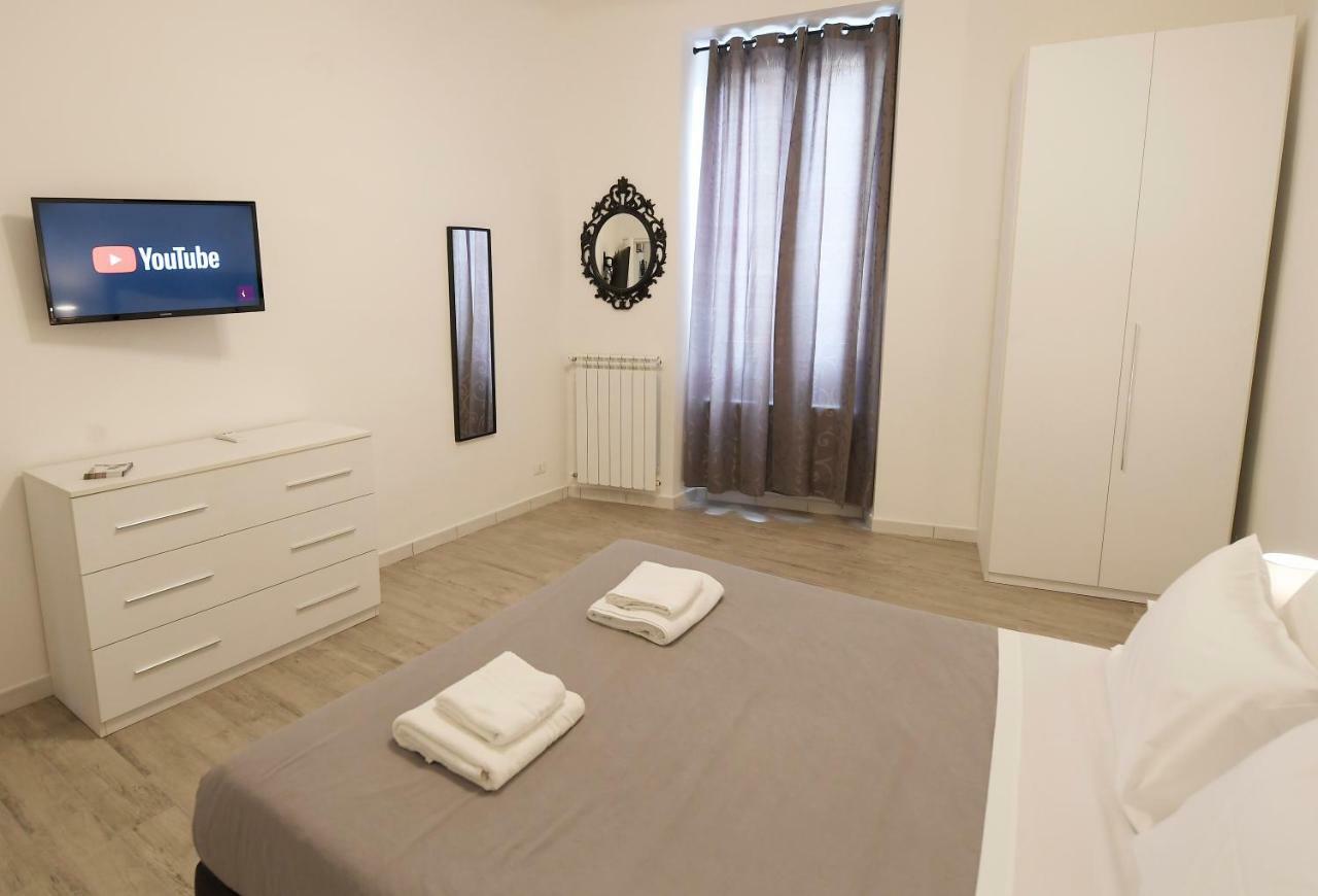 Easy Holidays - Colosseo Apartment Rome